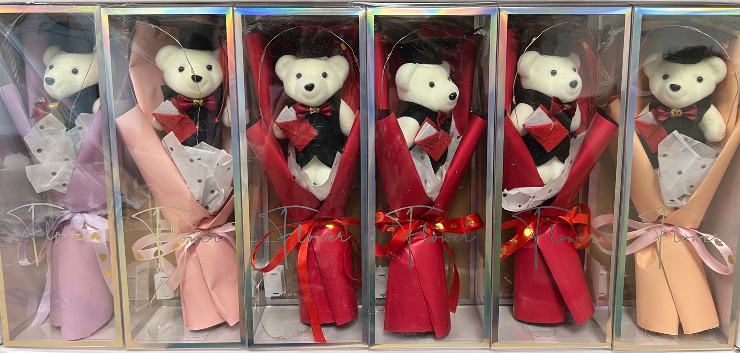 $8.99 GRADUATION BEARS BOUQUET
