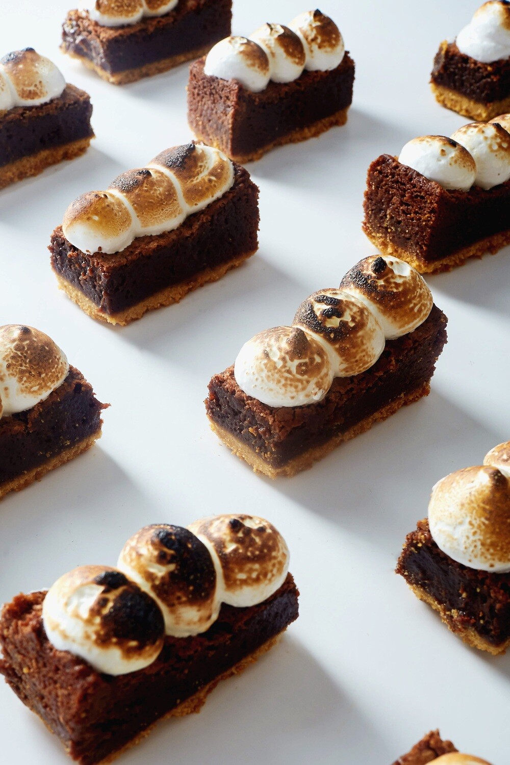 Brownie S´more con palanqueta (4 piezas)