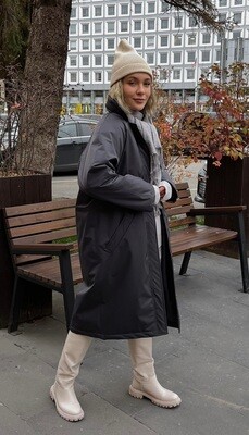 Insulated trench coat