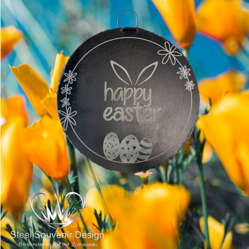 Wandbild "Happy Easter mit Blumenring" auf schwarzen rundem Schiefer