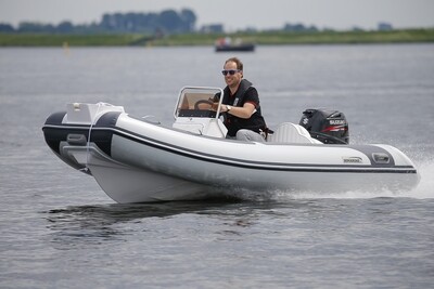Polyester RIB Bodem