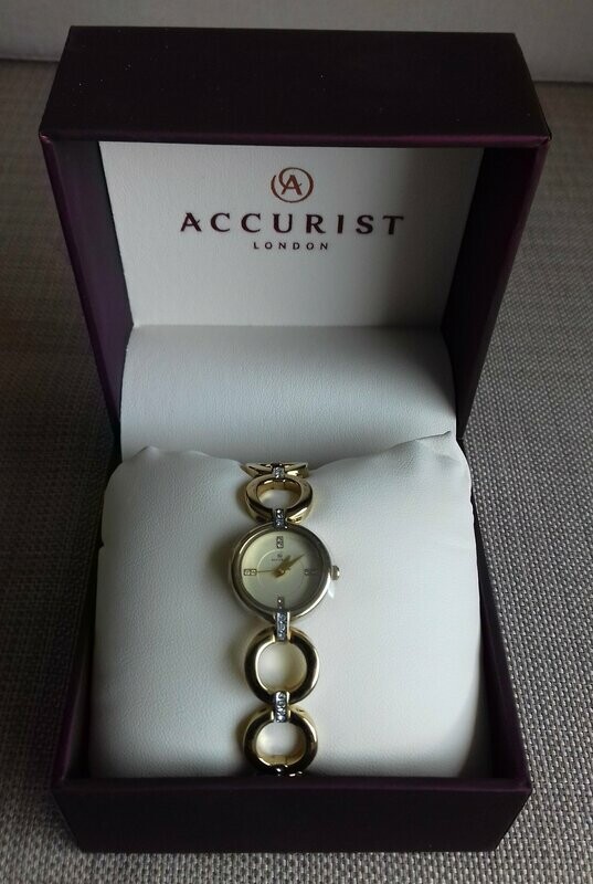 ladies Accurist GP Bracelet watch 8058