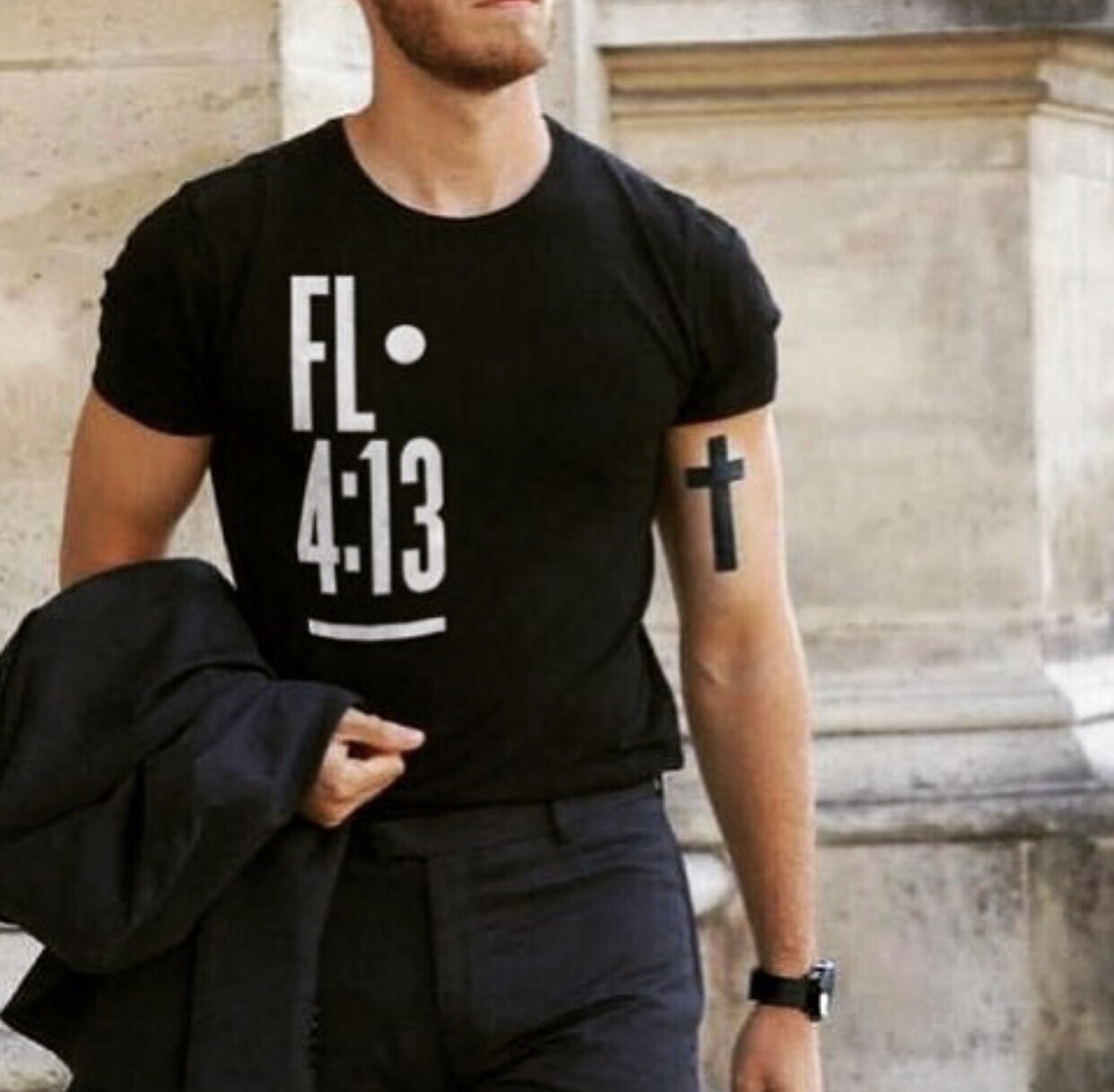 REMERA FL 4:13
