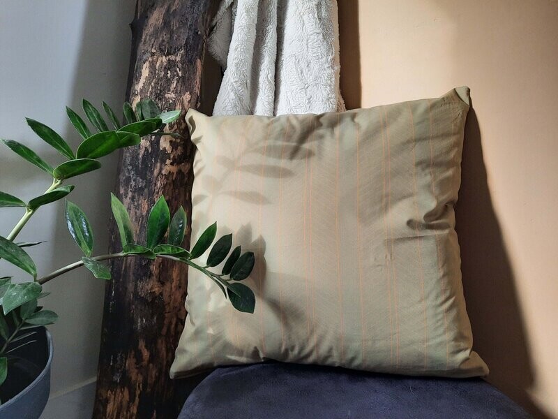 Sierkussen "olijf groen" - losse hoes