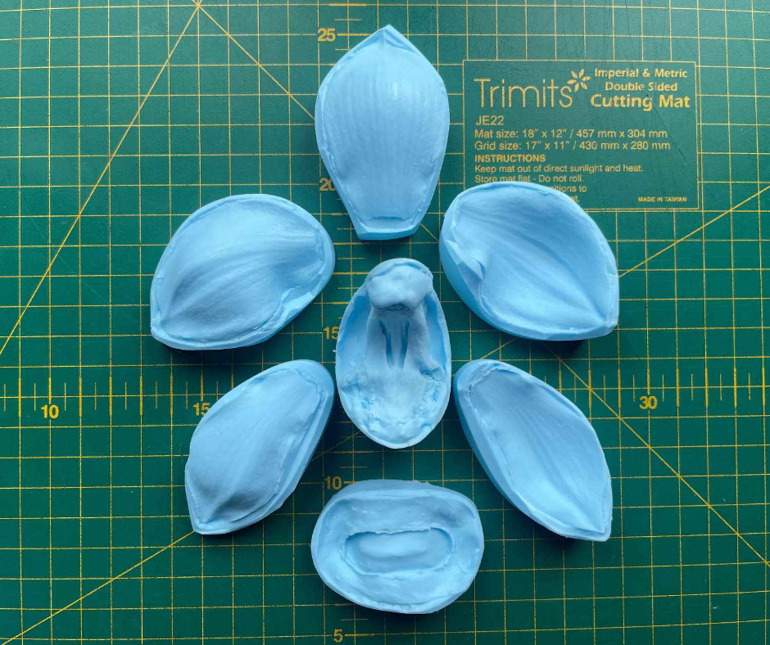 CYMBIDIUM Orchid Veiner Mold / Mould Set of 7 + Cutters, Optional