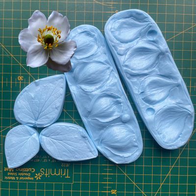 Japanese ANEMONE Veiner Set of 4  + Leaf Set / Cutters   (Optional)