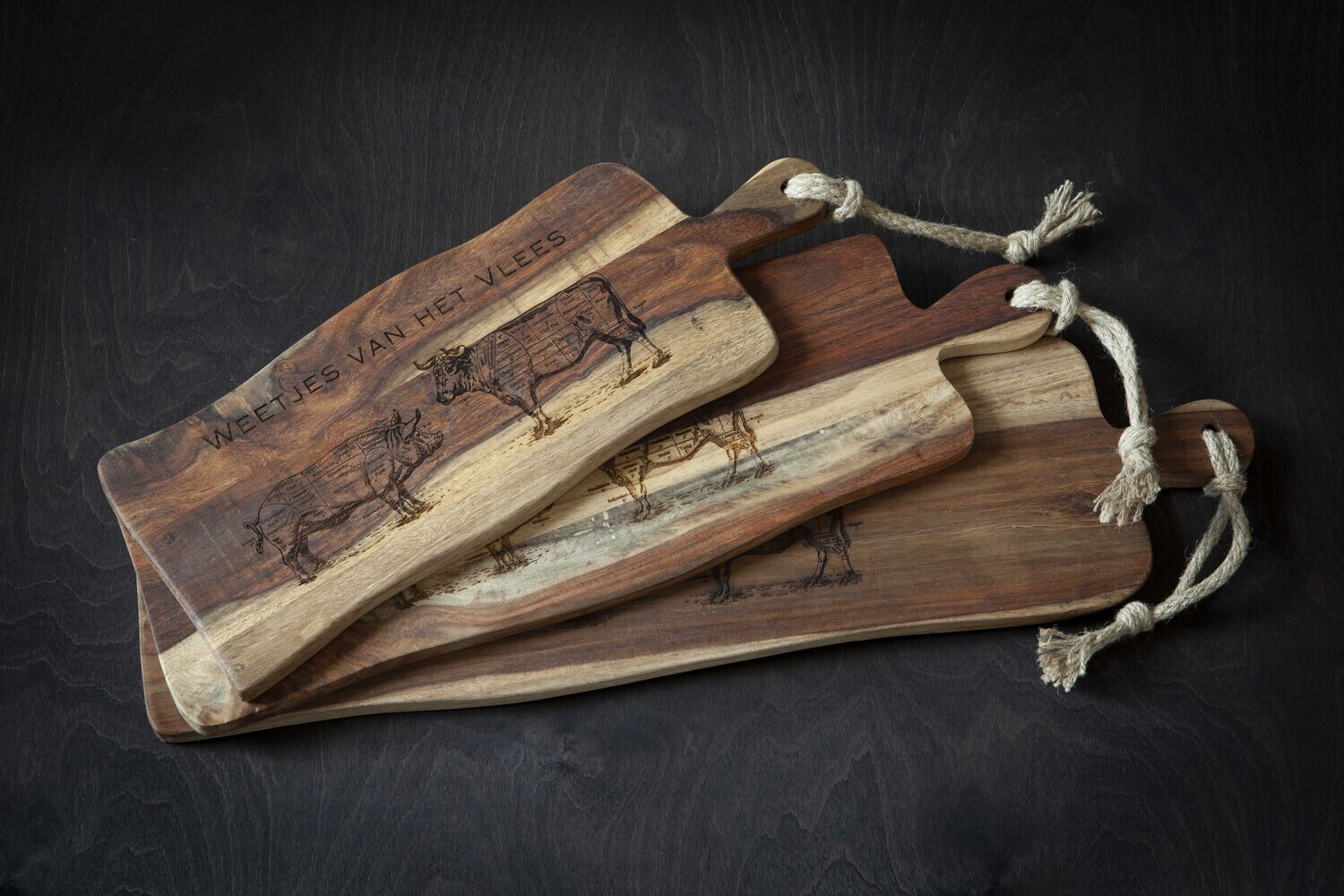 Serveerplank Rose wood &#39;Weetjes van het Vlees&#39;, Afmeting: 49 x 18cm