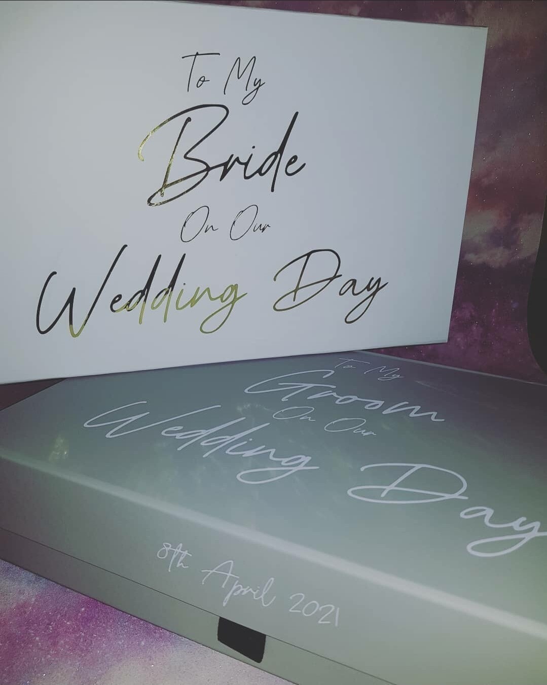 Bride/Groom Gift Box