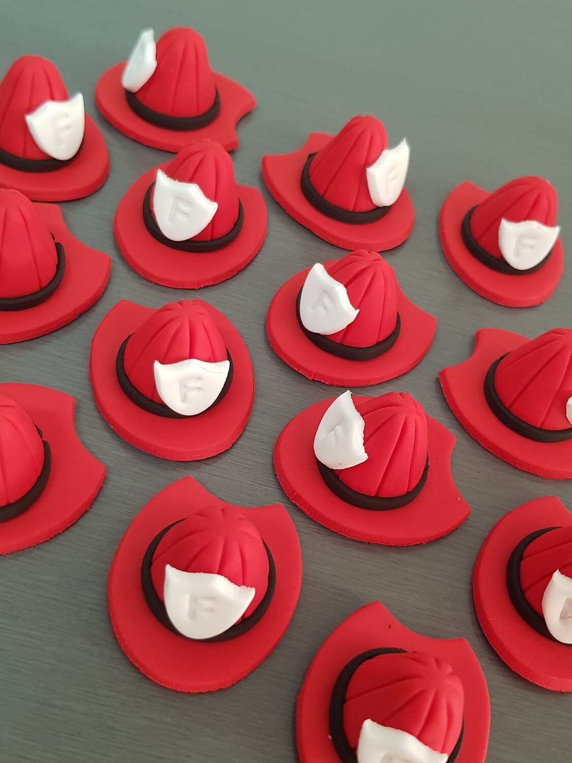 Fireman&#39;s Helmet Cupcake Topper