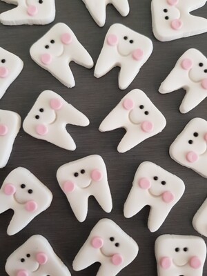 Teeth (6) Cupcake Toppers