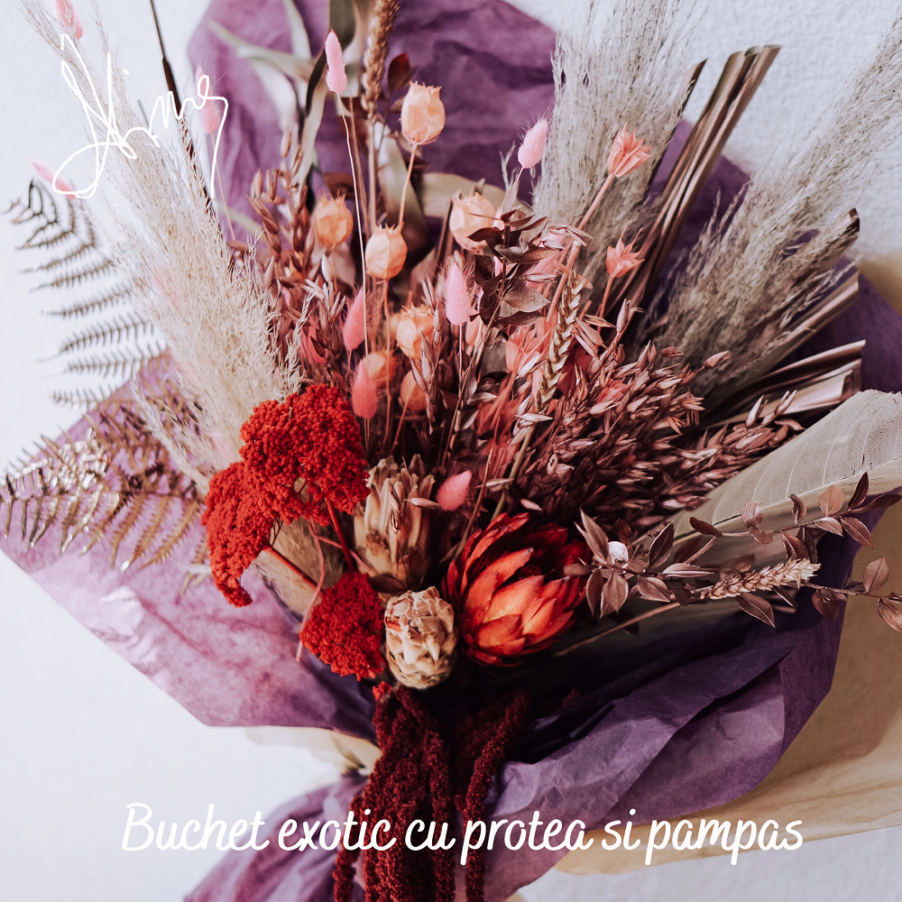 Buchet exotic cu Protea si flori stabilizate Buchet exotic cu Protea si flori stabilizate