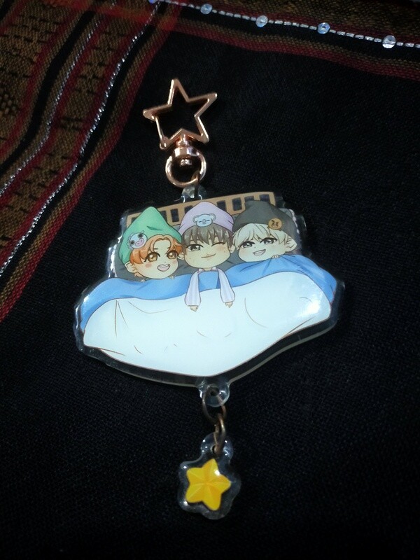 Makne Line Keychain