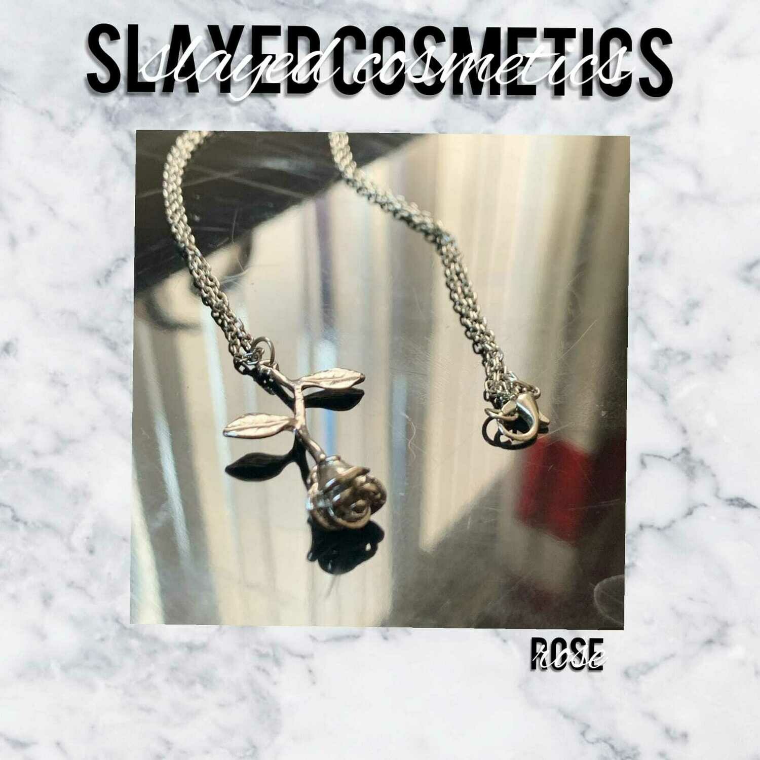 ROŚE necklace