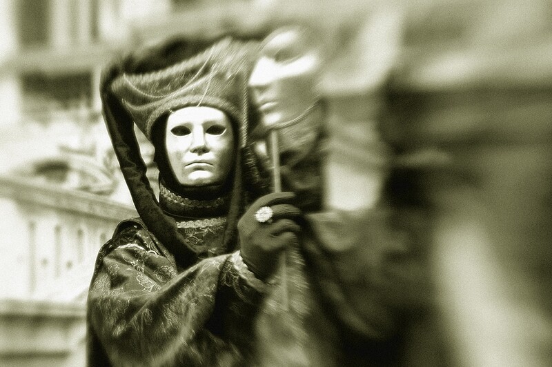 Limited Edition Photographic Print - Carnival Venice