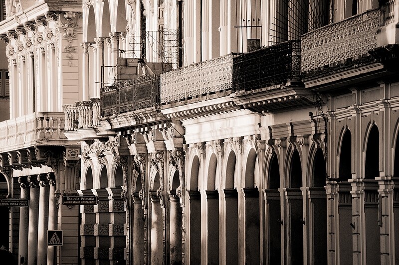 Limited Edition Photographic Print - Take a view Havana