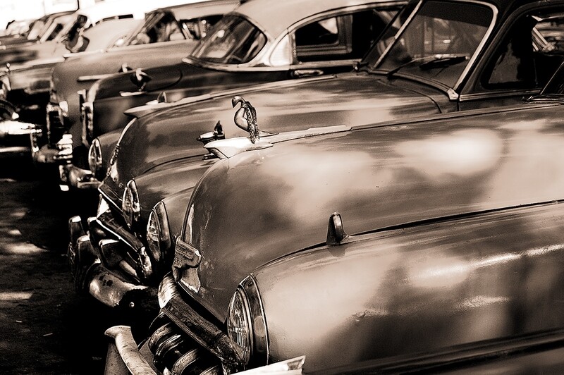 Limited Edition Photographic Print - Cars in Havana