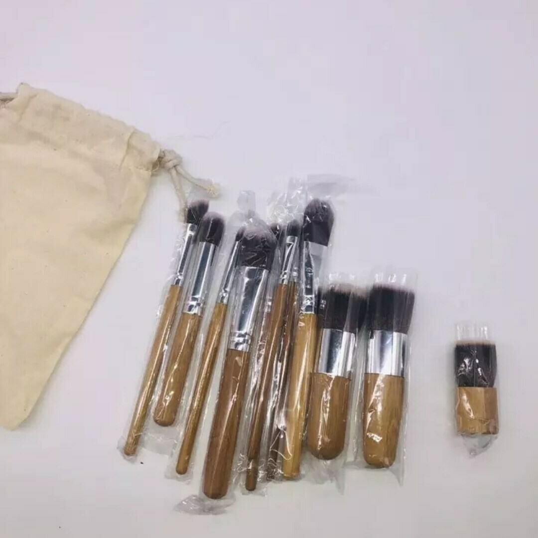 Bamboo brushes