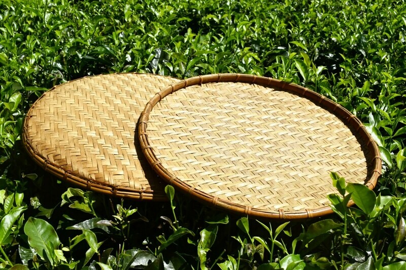 Winnowing bamboo tray (Dollah)