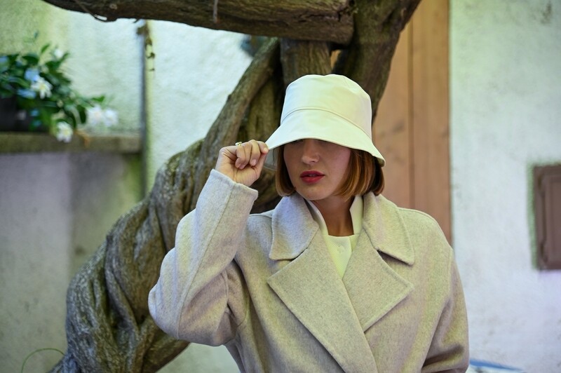 Cappello, LE CHAPEAU