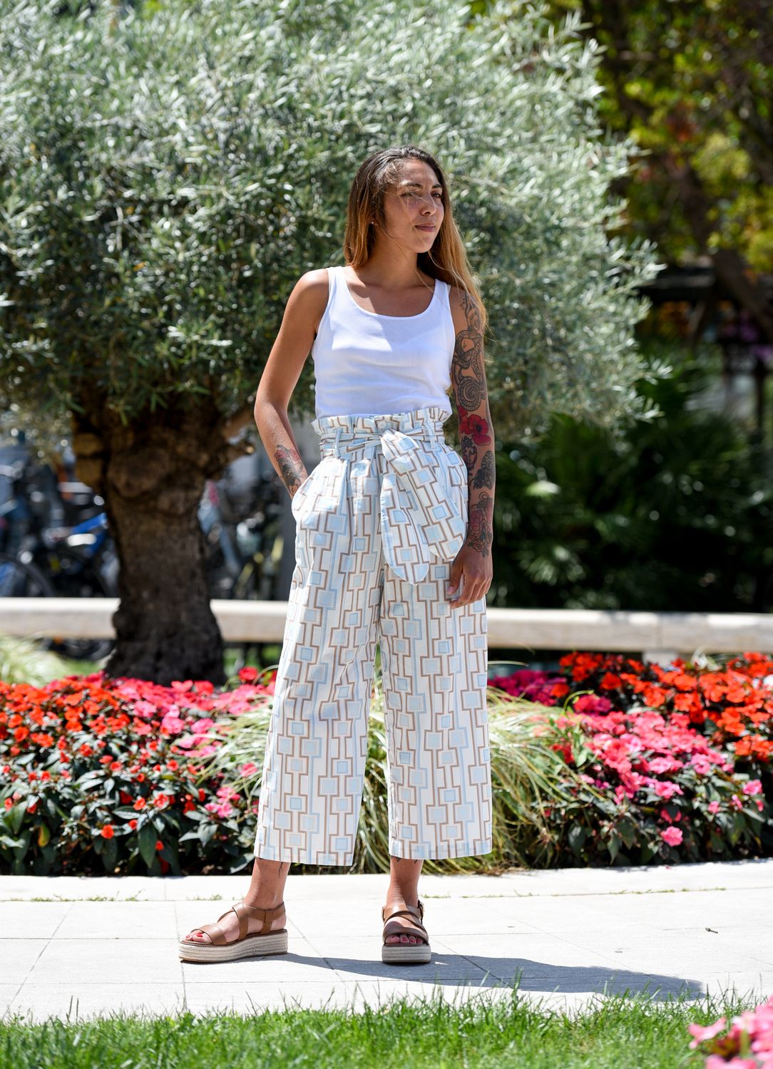 Pantalone, THE ABITO