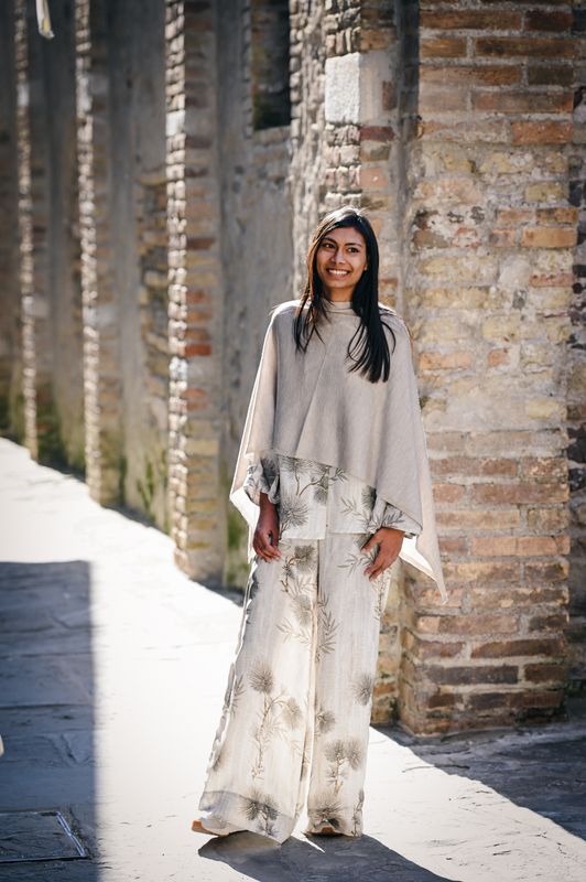 Poncho Jaipur, RIVA CAMPERIO