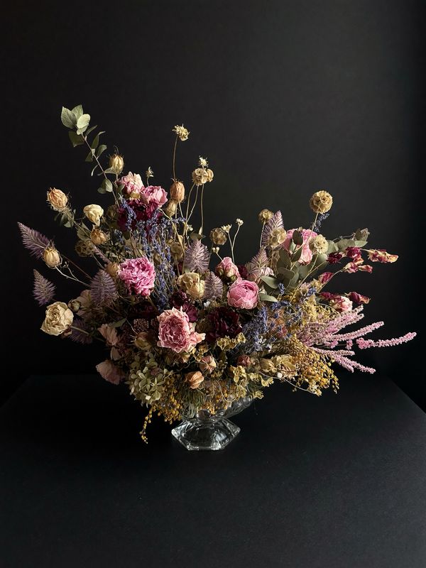 Everlasting Designs — Custom Dried Flower Arrangement