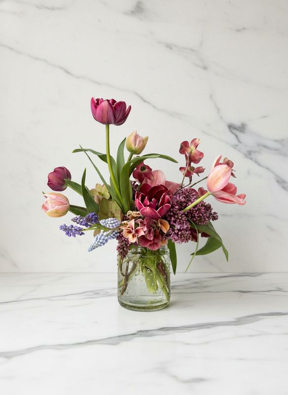 "Mommy Dearest" Bloom Arrangement