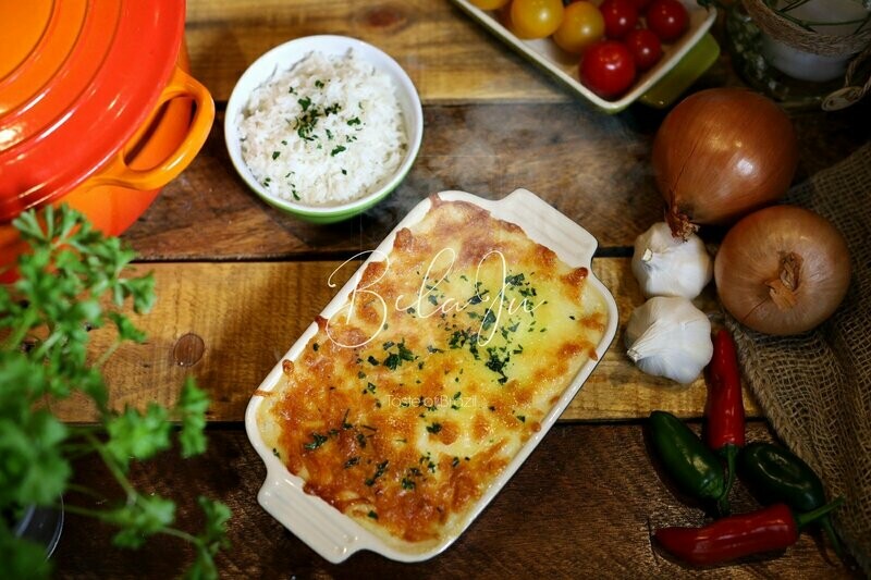 Escondidinho de carne seca com cassava