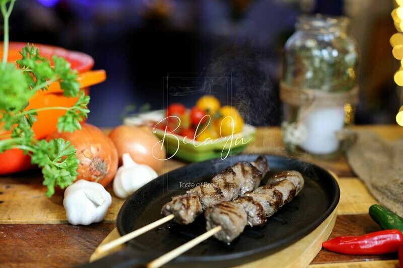 Espetinho de carne Congelado 6 und.
