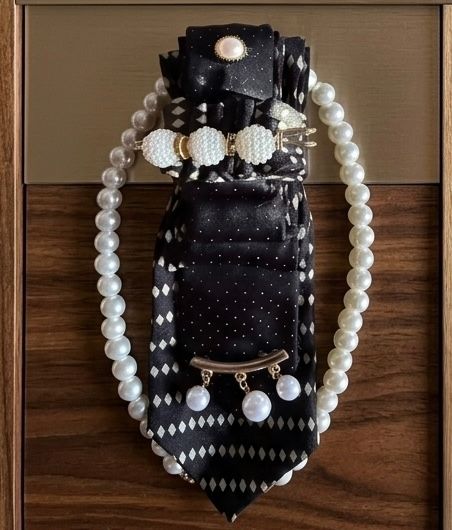 Black &amp; Off White Ladies Tie (Pearls)