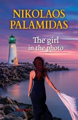 The girl in the photo / ​Nikos Palamidas