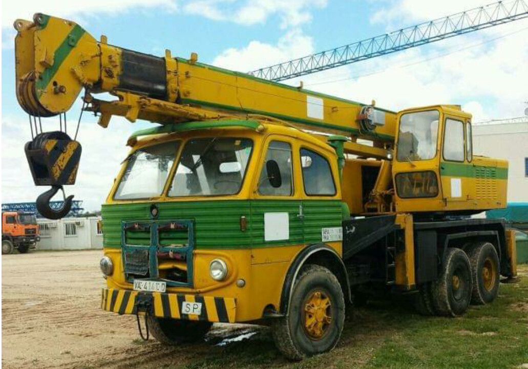 Grua GROVE TM-180