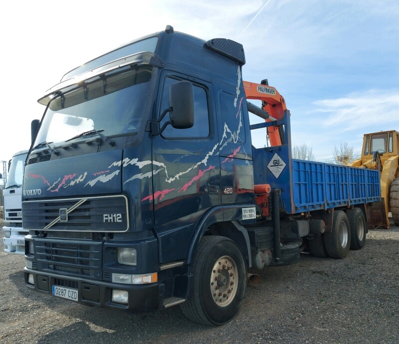 Camion grua basculante VOLVO FH12 420 6X4