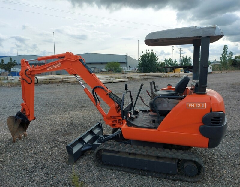 Miniretro giratoria HITACHI FH-22.2