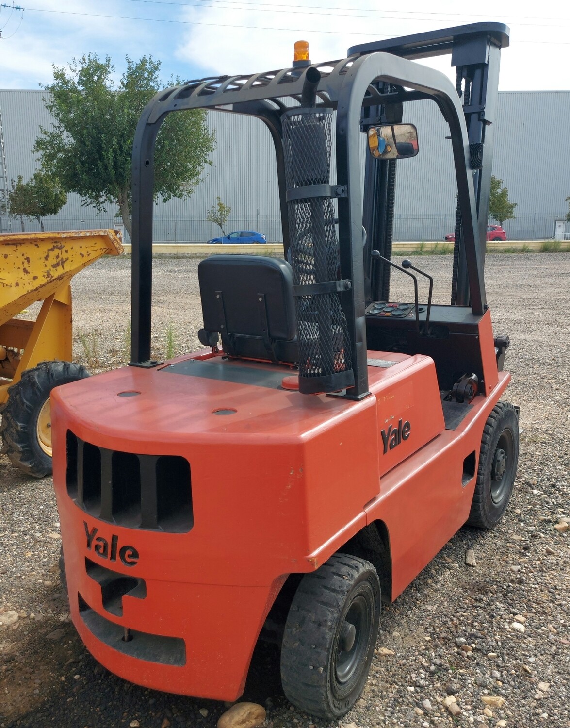 Carretilla elevadora diesel YALE  1.500 kg