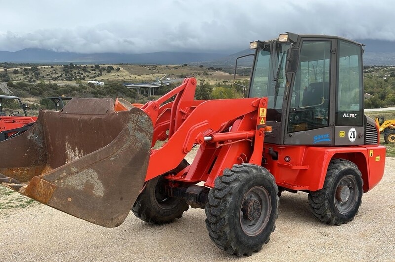 Pala cargadora MANITOU AL70 E