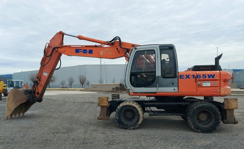 Retroexcavadora giratoria FIAT HITACHI EX165W