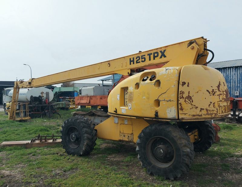 Plataforma elevadora HAULOTTE H25TPX