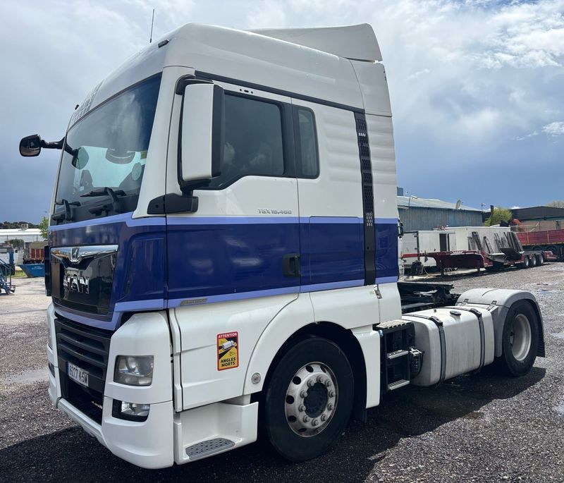 Tractora MAN TGX 18.460