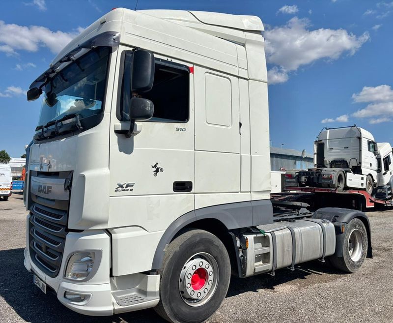 Tractora DAF  XF 510
