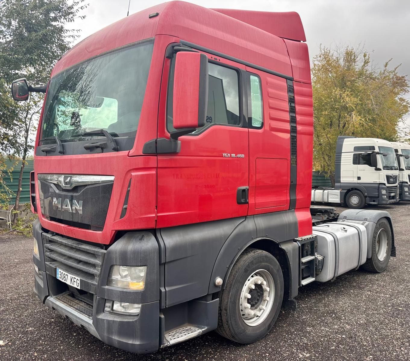 Tractora MAN TGX 18.460 (compresor pulverulentos + Inst. Equipo hidraulico)