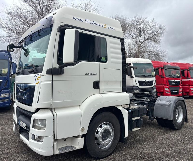 Tractora MAN TGX 18.440 ADR Cisternas