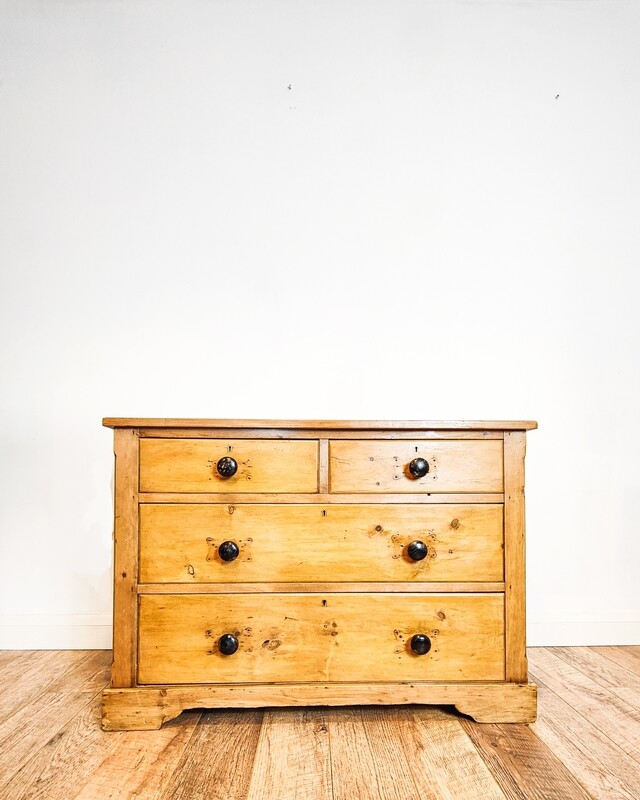 Victorian Pine Chest of Drawers