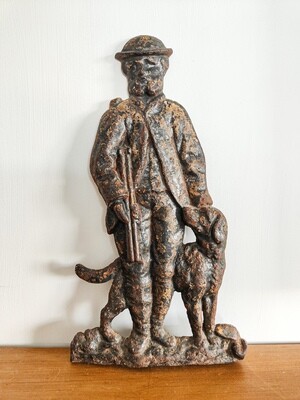 Cast Iron Victorian 'Gun dog and his Master' decorative piece.