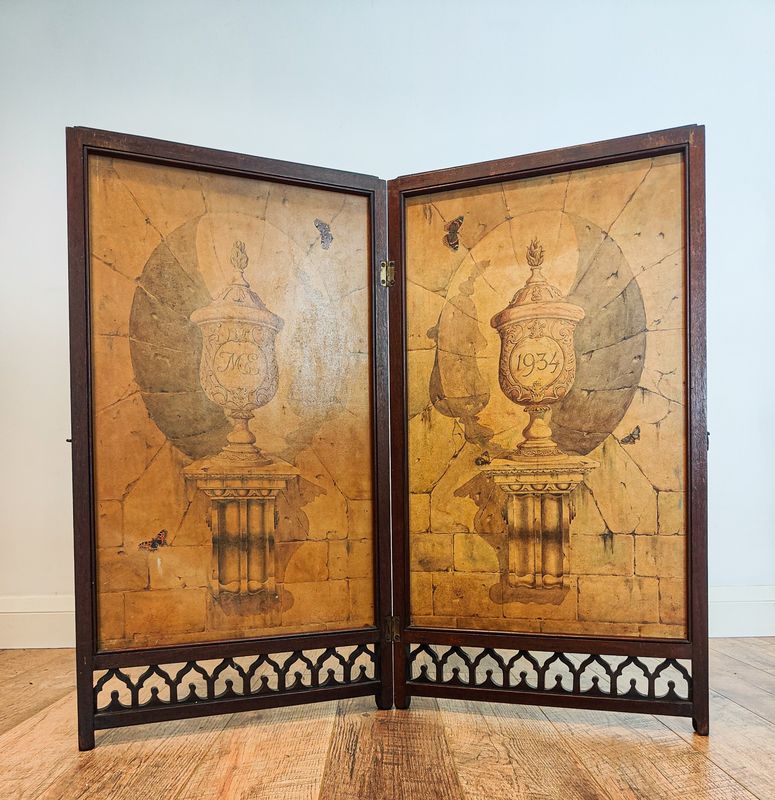 Double sided 18th century mahogany Chippendale Adjustable Folding Fire Screen