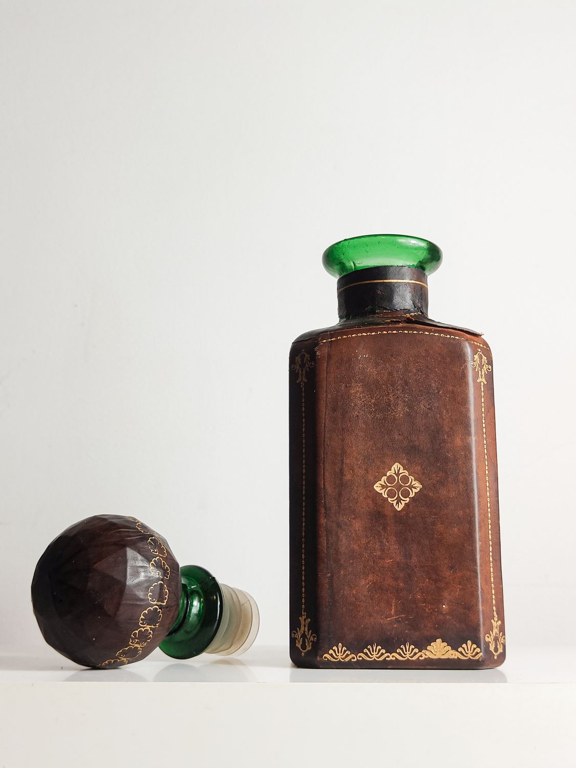 Italian Leather Decanter Italian Leather Decanter