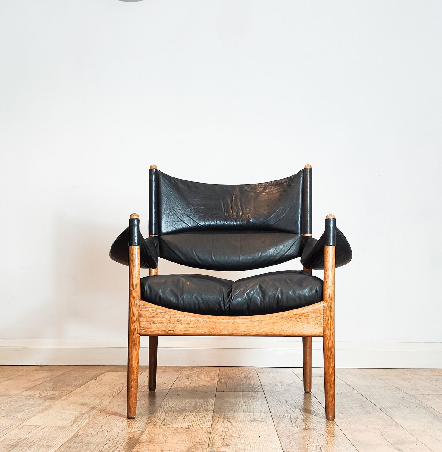 Modus Armchair by Kristian Vedel