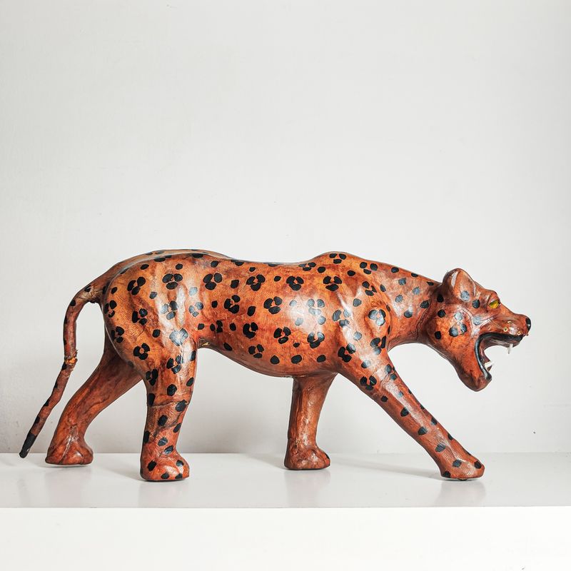 Liberty Style Leather Leopard 1960s Liberty Style Leather Leopard 1960s