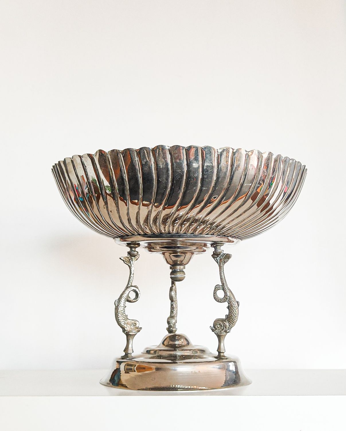 Antique Style Silver-Plated Footed Centerpiece Bowl – Triple Dolphin Pedestal