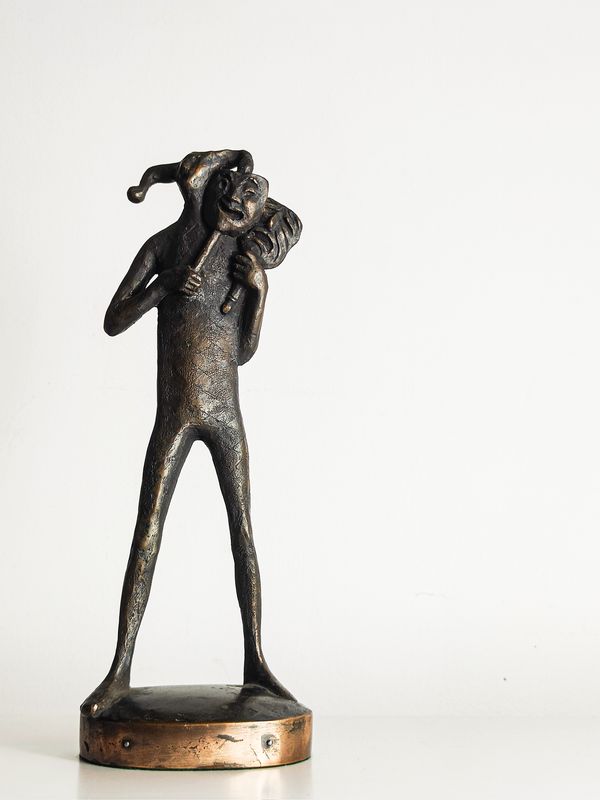 Rare Norman Aspinall Bronze Jester Sculpture – Vince Hill 1978/79 National Club Acts Award Rare Norman Aspinall Bronze Jester Sculpture – Vince Hill 1978/79 National Club Acts Award